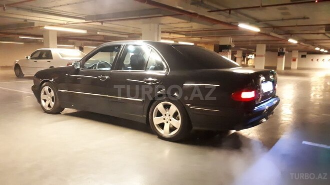 Mercedes E 280 1999, 197,642 km - 2.8 l - Bakı