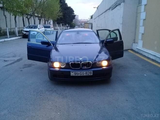 BMW 530 2002, 287,000 km - 3.0 л - Bakı