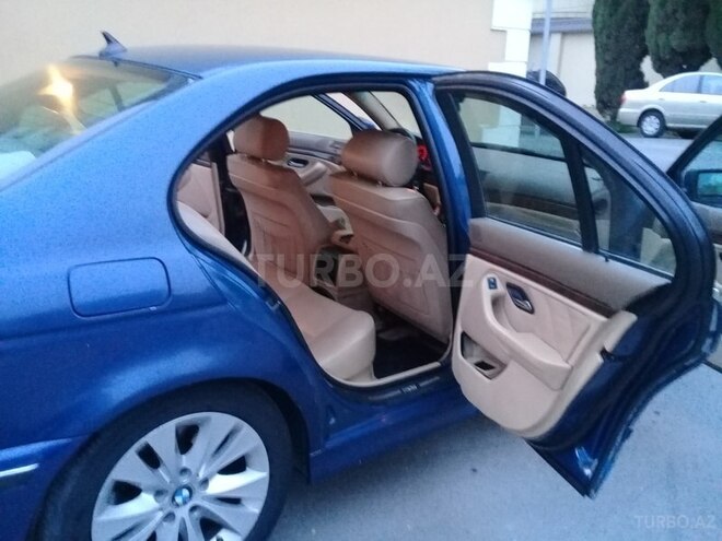 BMW 530 2002, 287,000 km - 3.0 л - Bakı