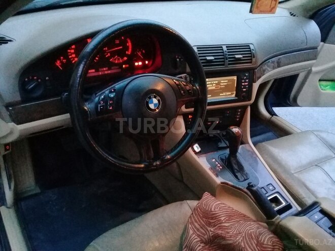 BMW 530 2002, 287,000 km - 3.0 л - Bakı