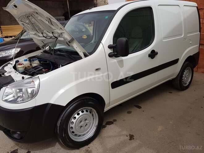 Fiat Doblo 2014, 52,000 km - 1.4 l - Bakı