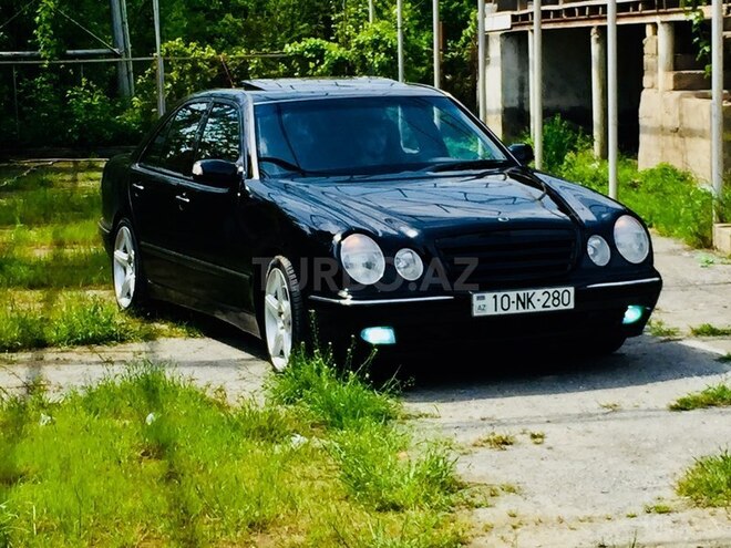 Mercedes E 280 2000, 251,700 km - 2.8 л - Bakı