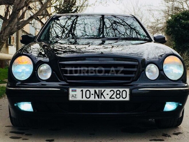 Mercedes E 280 2000, 251,700 km - 2.8 л - Bakı