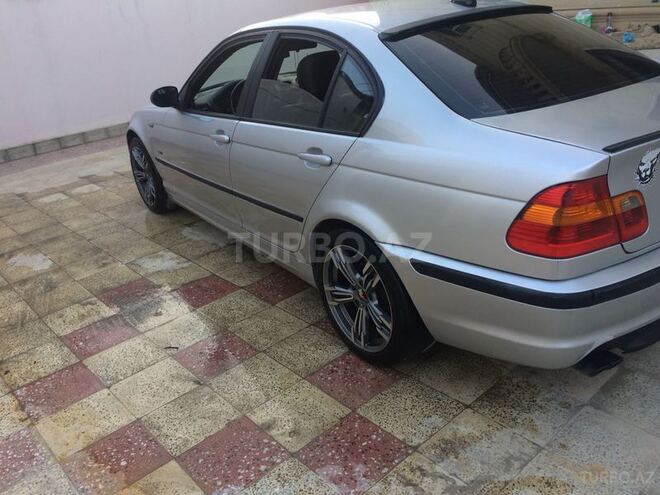 BMW 325 2002, 214,000 km - 2.5 l - Bakı