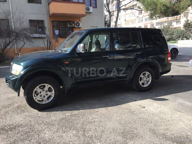 Mitsubishi Pajero 2001, 200,000 km - 3.8 l - Bakı