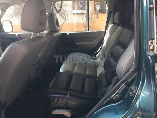 Mitsubishi Pajero 2001, 200,000 km - 3.8 l - Bakı