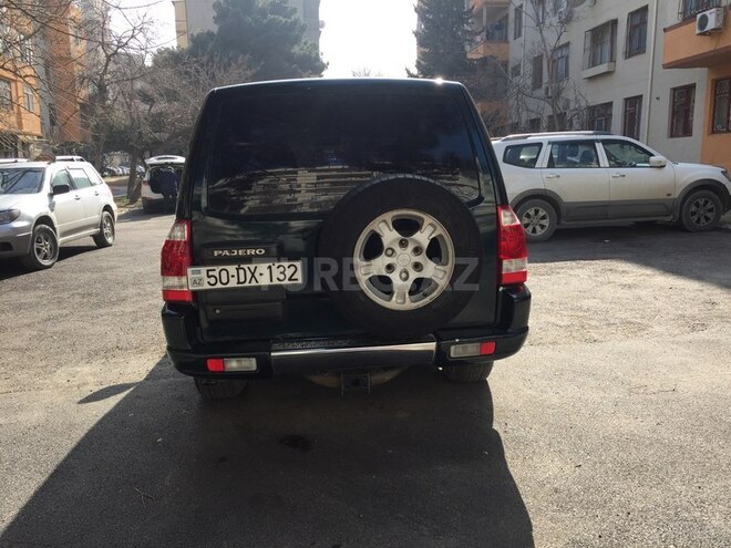 Mitsubishi Pajero 2001, 200,000 km - 3.8 l - Bakı