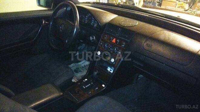 Mercedes C 180 1995, 300,000 km - 1.8 l - Quba