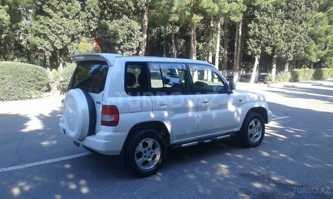 Mitsubishi Pajero io 2000, 223,000 km - 1.8 l - Sumqayıt