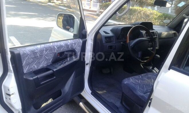 Mitsubishi Pajero io 2000, 223,000 km - 1.8 l - Sumqayıt