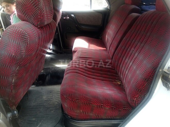 GAZ 3102 1996, 250,000 km - 0.2 l - Xırdalan