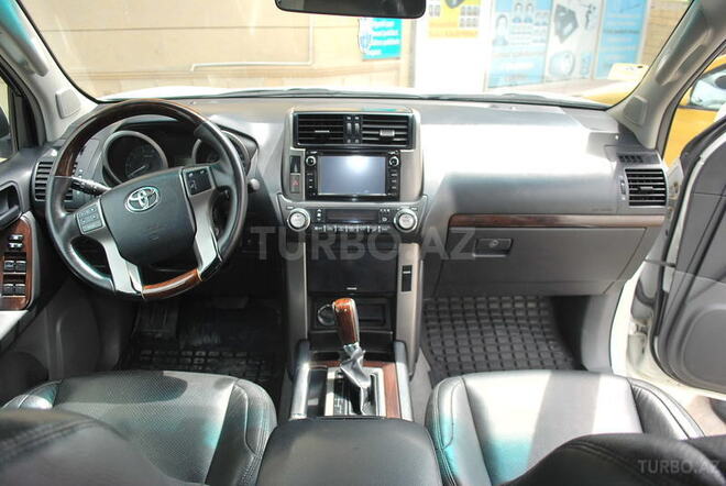 Toyota Prado 2010, 117,000 km - 2.7 л - Bakı