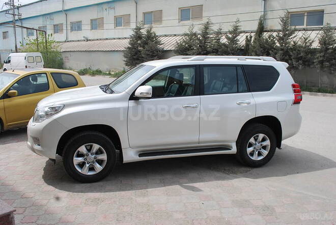 Toyota Prado 2010, 117,000 km - 2.7 л - Bakı