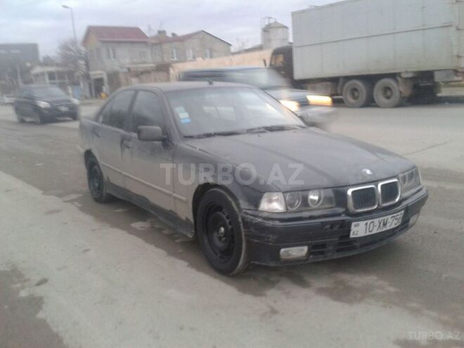 BMW 318 1992, 445,638 km - 1.8 l - Bakı