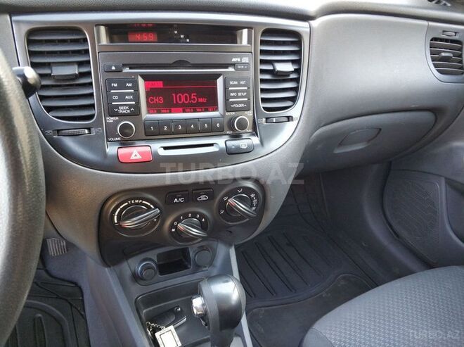 Kia Rio 2010, 96,000 km - 1.4 l - Bakı