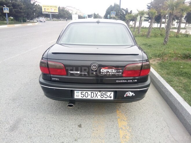 Opel Omega 1995, 370,000 km - 2.5 л - Sumqayıt