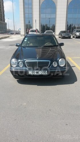 Mercedes E 240 2000, 250,000 km - 2.4 l - Bakı