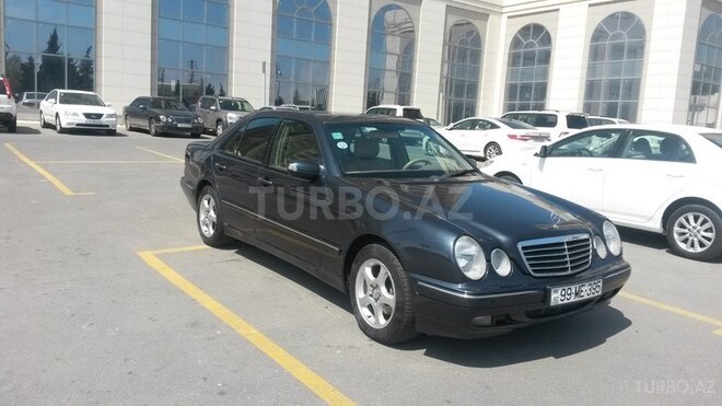 Mercedes E 240 2000, 250,000 km - 2.4 l - Bakı