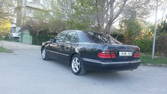 Mercedes E 240 2000, 250,000 km - 2.4 l - Bakı