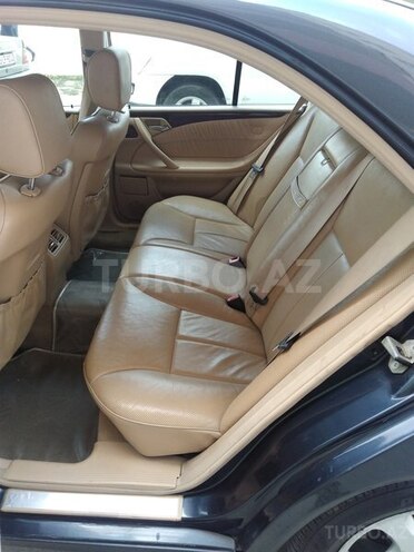 Mercedes E 240 2000, 250,000 km - 2.4 l - Bakı