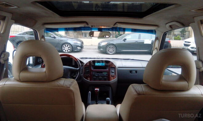Mitsubishi Pajero 2006, 148,000 km - 3.0 l - Bakı