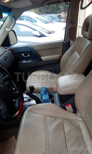 Mitsubishi Pajero 2006, 148,000 km - 3.0 l - Bakı