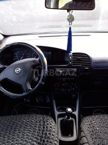 Opel Zafira 2000, 250,000 km - 1.6 l - Şirvan
