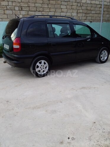 Opel Zafira 2000, 250,000 km - 1.6 l - Şirvan
