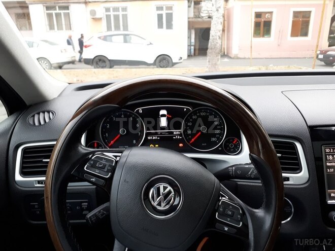 Volkswagen Touareg 2010, 101,000 km - 3.6 л - Bakı