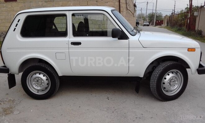 LADA (VAZ) Niva 2015, 24,123 km - 1.7 l - Sumqayıt