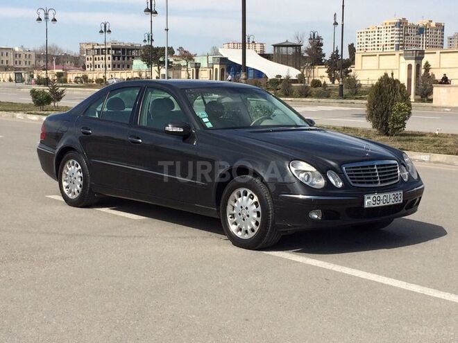 Mercedes E 270 2002, 330,000 km - 2.7 л - Bakı