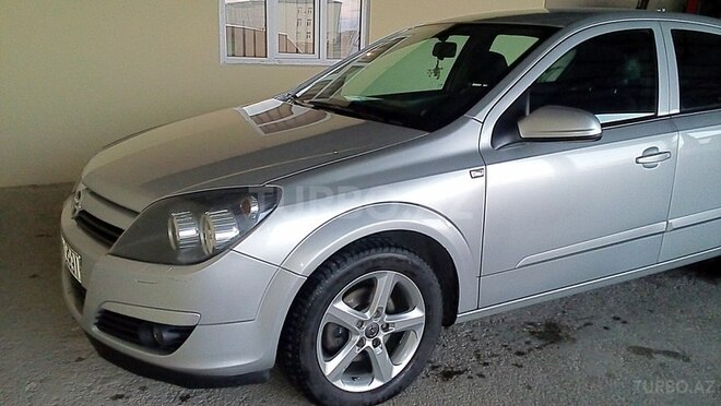 Opel Astra 2005, 199,100 km - 1.8 л - Bakı