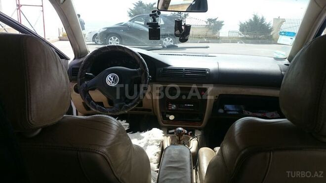Volkswagen Passat 1997, 279,840 km - 1.8 l - Bakı