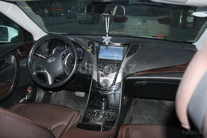Hyundai Azera 2011, 99,000 km - 2.4 л - Bakı