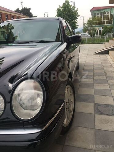 Mercedes E 280 1999, 482,095 km - 2.8 l - Balakən