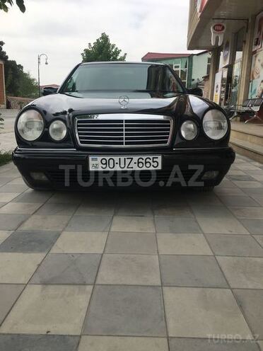 Mercedes E 280 1999, 482,095 km - 2.8 l - Balakən