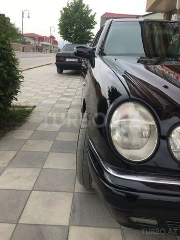 Mercedes E 280 1999, 482,095 km - 2.8 l - Balakən