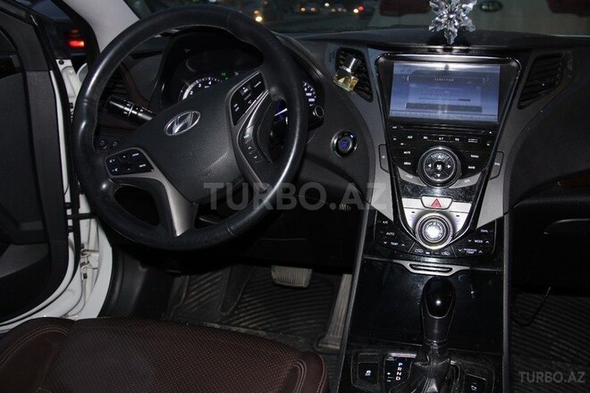 Hyundai Azera 2011, 99,000 km - 2.4 л - Bakı