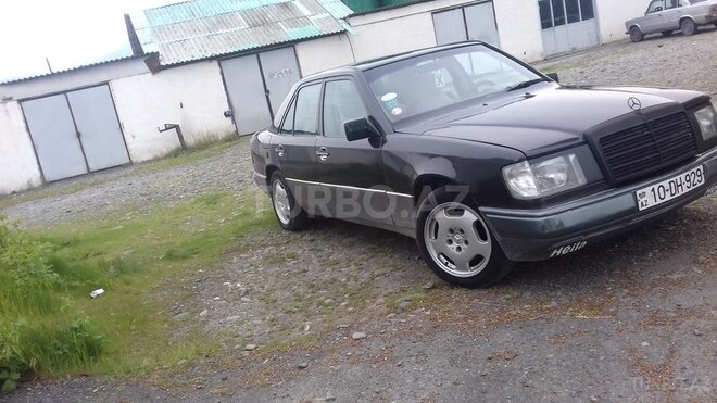 Mercedes E 230 1989, 568,500 km - 2.3 l - Qəbələ
