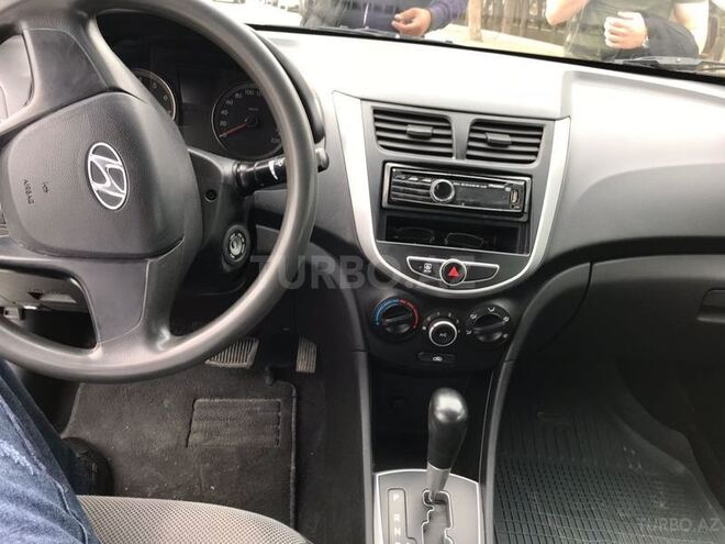 Hyundai Accent 2012, 80,000 km - 1.4 l - Bakı