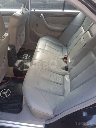 Mercedes C 230 2000, 218,000 km - 2.3 л - Bakı