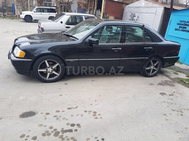 Mercedes C 230 2000, 218,000 km - 2.3 л - Bakı