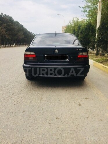 BMW 540 2001, 183,000 km - 4.6 л - Xırdalan