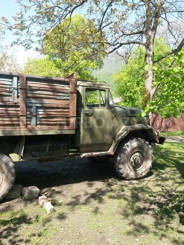 ZIL 131 1985, 140,000 km - 6.0 l - Qəbələ