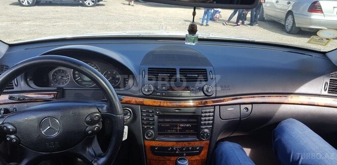 Mercedes E 220 2008, 180,008 km - 2.2 l - Bakı