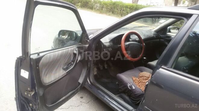 Opel Astra 1996, 394,000 km - 1.6 л - Sumqayıt