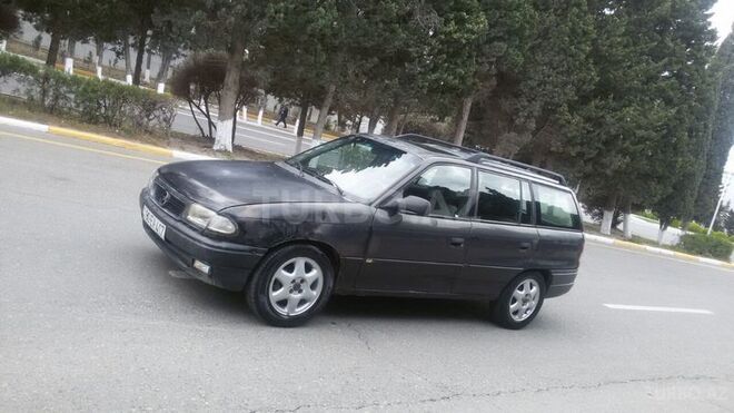 Opel Astra 1996, 394,000 km - 1.6 л - Sumqayıt