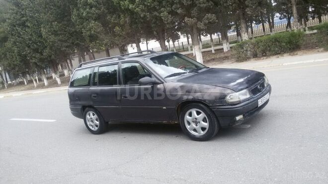 Opel Astra 1996, 394,000 km - 1.6 л - Sumqayıt