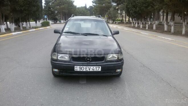 Opel Astra 1996, 394,000 km - 1.6 л - Sumqayıt