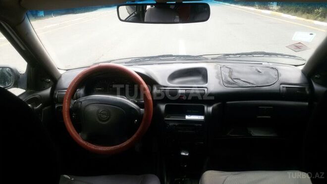 Opel Astra 1996, 394,000 km - 1.6 л - Sumqayıt